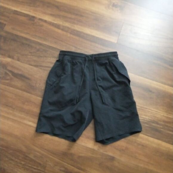 Lululemon Men’s Rumble Short Small - Picture 3 of 5